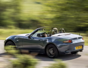 Mazda MX-5 "R-Sport" [UK-spec] (ND) '2020