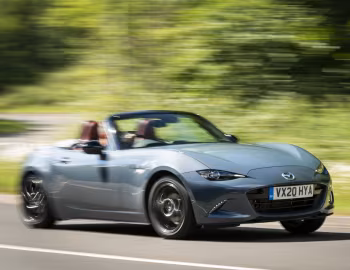 Mazda MX-5 "R-Sport" [UK-spec] (ND) '2020