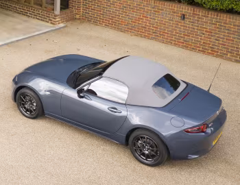 Mazda MX-5 "R-Sport" [UK-spec] (ND) '2020