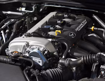 Bajo el capó Mazda MX-5 RF [Worldwide] (ND) '2016–pr.