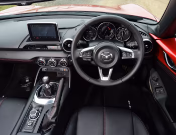 Panel frontal Mazda MX-5 RF [UK-spec] (ND) '2017–pr.