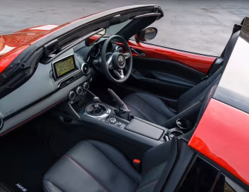 Interior Mazda MX-5 RF [UK-spec] (ND) '2017–pr.