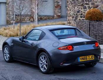 Mazda MX-5 RF [UK-spec] (ND) '2017–pr.