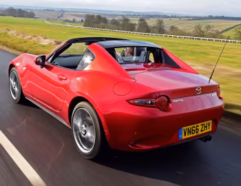 Mazda MX-5 RF [UK-spec] (ND) '2017–pr.