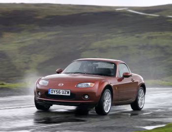 Mazda MX-5 Roadster-Coupe [UK-spec] (NC1) '2006–08