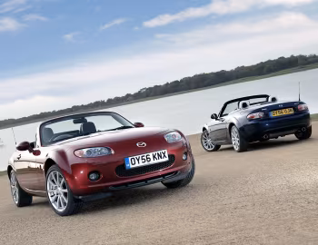 Mazda MX-5 Roadster-Coupe [UK-spec] (NC1) '2006–08