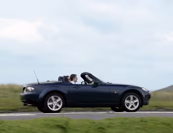 Mazda MX-5 Roadster-Coupe [UK-spec] (NC1) '2006–08