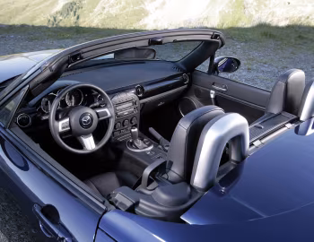 Interior Mazda MX-5 Roadster-Coupe (NC1) '2006–08