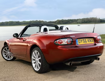 Mazda MX-5 Roadster-Coupe [UK-spec] (NC1) '2006–08
