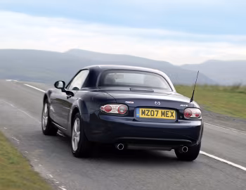 Mazda MX-5 Roadster-Coupe [UK-spec] (NC1) '2006–08