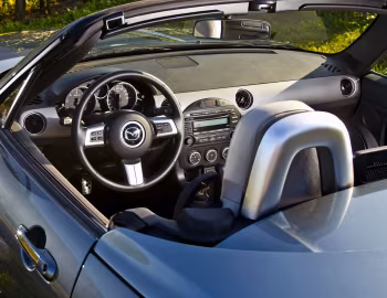 Interior Mazda MX-5 Roadster-Coupe "Mirai" (NC2) '2011