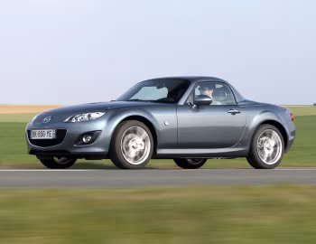 Mazda MX-5 Roadster-Coupe "Nekki" [France] (NC2) '2011