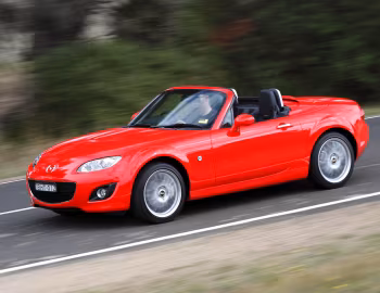 Mazda MX-5 Roadster-Coupe Sports (NC2) '2008–12