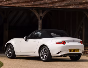 Mazda MX-5 Roadster 1.5 Exclusive Line [UK-spec] (ND) '2024–pr.