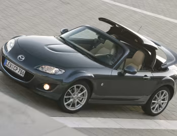 Mazda MX-5 Roadster Coupe (NC2) '2008–12