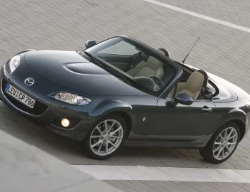 Mazda MX-5 Roadster Coupe (NC2) '2008–12