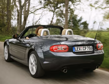 Mazda MX-5 Roadster Coupe (NC2) '2008–12