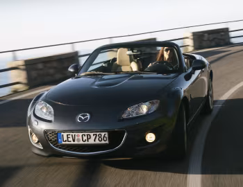 Mazda MX-5 Roadster Coupe (NC2) '2008–12
