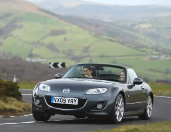 Mazda MX-5 Roadster Coupe [UK-spec] (NC2) '2008–12