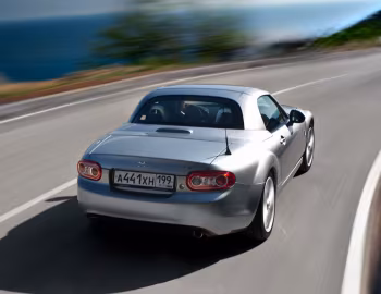 Mazda MX-5 Roadster Coupe (NC2) '2008–12