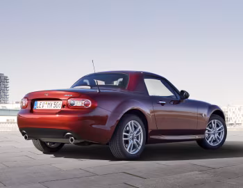 Mazda MX-5 Roadster Coupe (NC3) '2012–15
