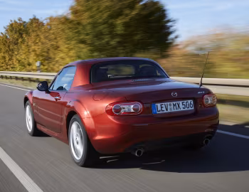 Mazda MX-5 Roadster Coupe (NC3) '2012–15