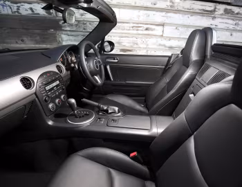 Interior Mazda MX-5 Roadster Coupe [Australia] (NC2) '2008–12