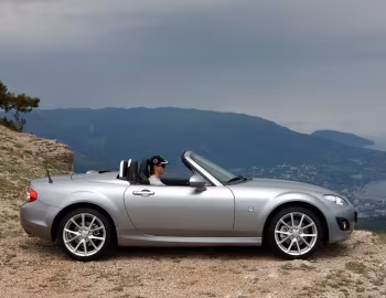 Mazda MX-5 Roadster Coupe (NC2) '2008–12