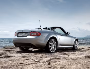 Mazda MX-5 Roadster Coupe (NC2) '2008–12