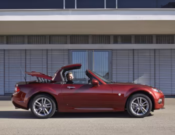 Mazda MX-5 Roadster Coupe (NC3) '2012–15