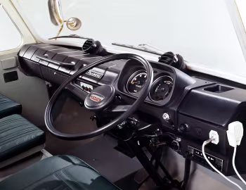 Panel frontal Mazda Parkway 26 (AEVB/AEXC) '04.1972–11.1977