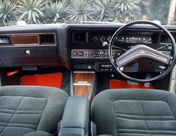 Panel frontal Mazda Roadpacer AP [Japan] (RA13S) '03–10.1975