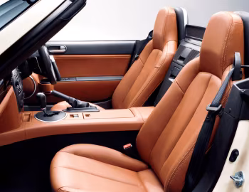 Інтэр'ер Mazda Roadster (NC1) '2005–08