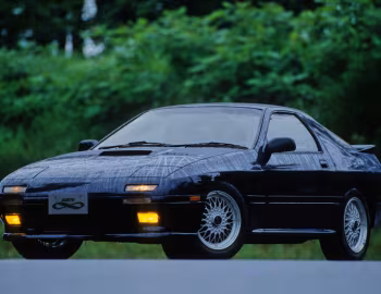 Mazda Savanna RX-7 ∞ (FC3S) '08.1986–11.1991