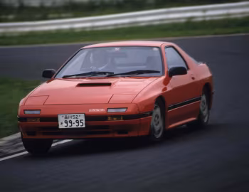 Mazda Savanna RX-7 GT (FC3S) '10.1985–89