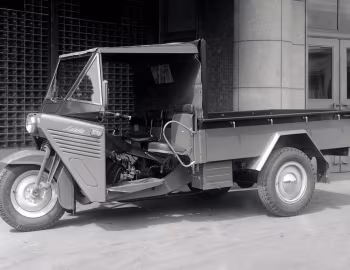 Mazda Three-Wheel Truck '1953