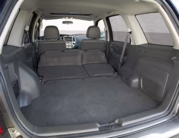 Boot 2001–04 Mazda Tribute [North America] '2000–04