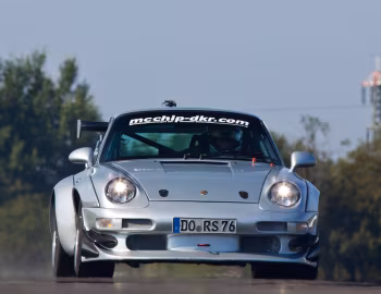 McChip-DKR Porsche 911 GT2 "MC600" (993) '2002