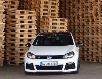 McChip-DKR Volkswagen Golf R 5-door (Typ 5K) '2010–13