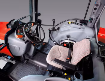 Interior McCormick T100 Max '2009–13