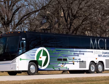 MCI J4500e '2018