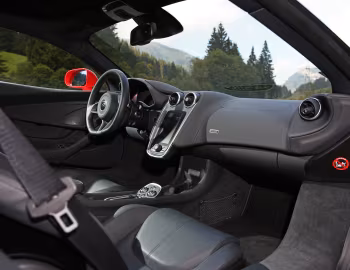 Interior McLaren 540C Coupé [Worldwide] '2015–21