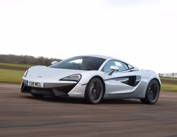 McLaren 540C Coupé [UK-spec] '2015–21