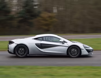 McLaren 540C Coupé [UK-spec] '2015–21