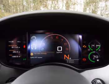 Painel McLaren 540C Coupé [UK-spec] '2015–21