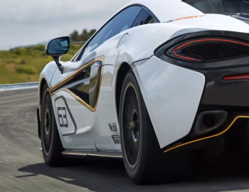 McLaren 570S Sprint '2016–21