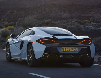 2017–21 McLaren 570GT [North America] '2016–21