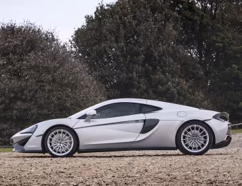 McLaren 570GT [UK-spec] '2016–21