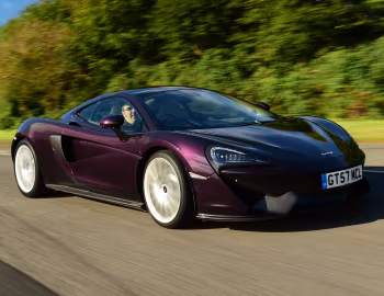 McLaren 570GT [UK-spec] '2016–21