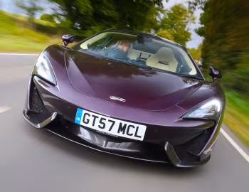 McLaren 570GT [UK-spec] '2016–21